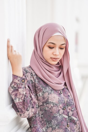 Woman in Purple Hijab