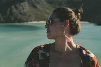 Woman Looking At Her Right 