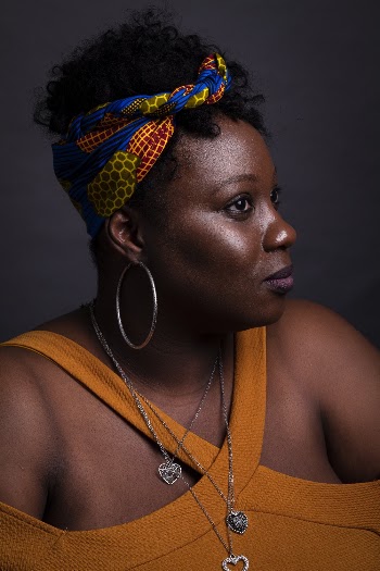 Woman on Focus Photography