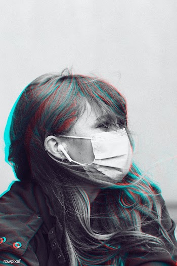 Woman wearing a face mask in public social template | Free  photo - 2315402