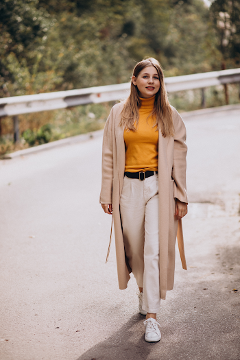 Woman wearing a trench-coat