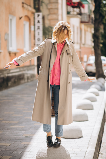 Woman wearing a trench-coat