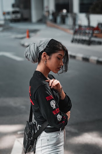 Woman Wearing Black Sweater