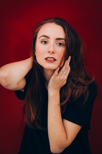 Woman Wearing Black T-shirt