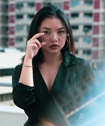 Woman Wearing Black V-neck Long Sleeve Top