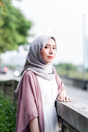 Woman Wearing Gray Hijab
