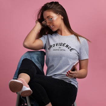 Woman Wearing Grey Crew-neck T-shirt and black pants