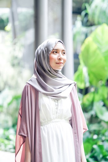 Woman Wearing Grey Hijab