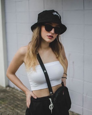 woman wearing white bandeau