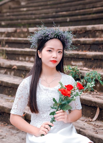 Woman Wearing White Crew-neck Dress
