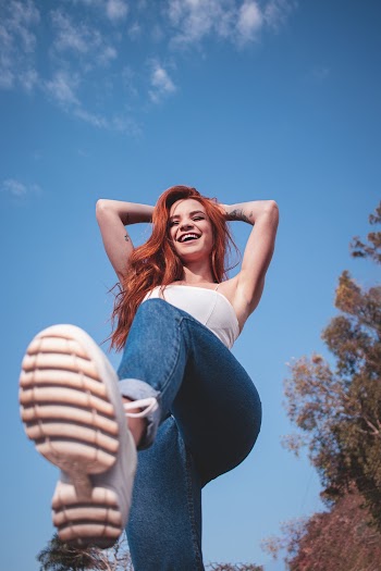 Woman White Tube Top Happy