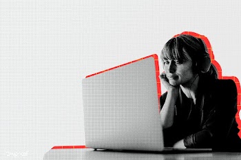 Woman working at home during coronavirus pandemic | Free  illustration - 2321622