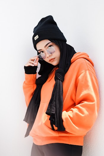 Women's Orange Pullover Hoodie