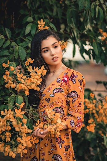 Women's Orange, White, and Black Floral V-neck Long-sleeved Dress