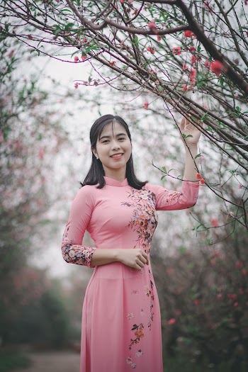 Women's Pink and Black Floral Dress