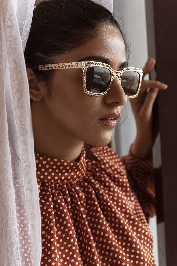 Women's Red and White Polka-dot Top