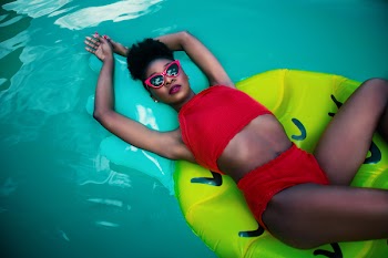 Women's Red Sleeveless Top Bikini