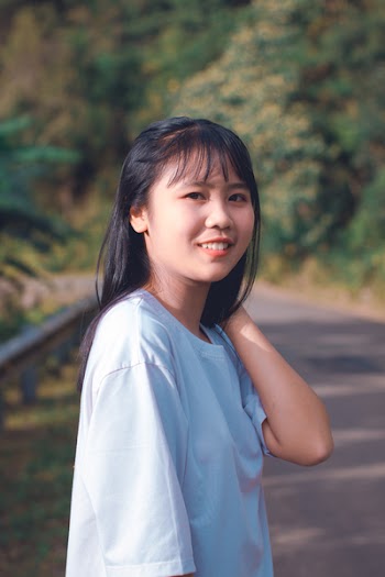 Women's White Crew-neck T-shirt With Hand on Neck