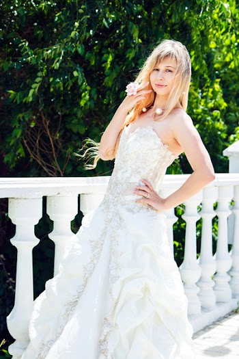 Women's White Dress