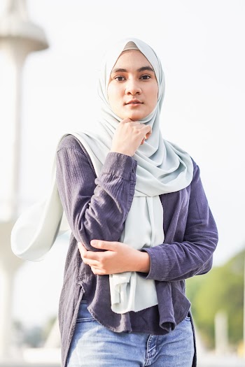 Women's White Hijab Veil