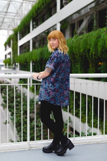 women's blue and purple floral shirt
