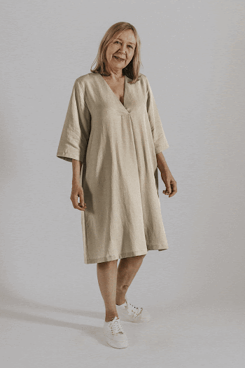 Women's dress mockup, minimal fashion | Free PSD Mockup - rawpixel