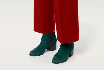 Women's green velvet boots, realistic | Free Photo - rawpixel