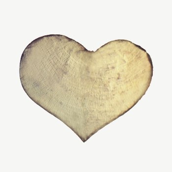 Wooden heart collage element, isolated | Free PSD - rawpixel