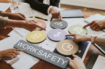 Work safety word team brainstorming | Free Photo - rawpixel