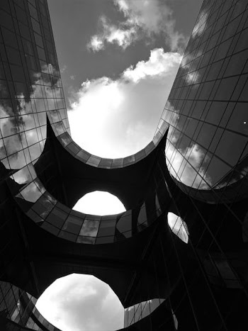 Worm's Eye view Photography of A Building