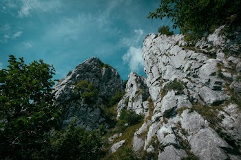 Worm's-eye View Photography of Cliff
