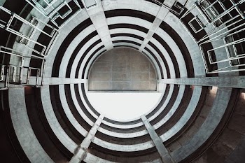 worm's eye view on building