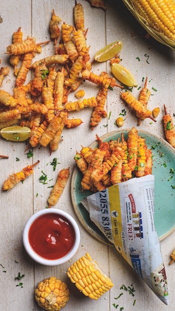 Yellow Corn, Lemon Slices and Potato Fries