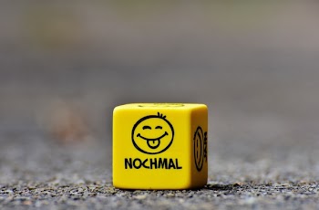 Yellow Die