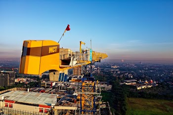 Yellow Mct Crane