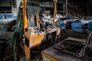 Yellow Metal Equipment