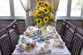 Yellow Sunflowers Centerpiece