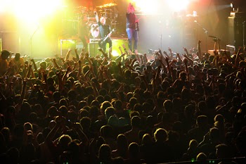 yellowcard12.jpg