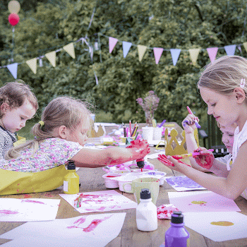 Young kids enjoying artwork activity | Free Photo - rawpixel