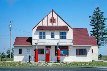 Youngville Cafe gas, near Van Horne, Iowa… | Free public domain photo