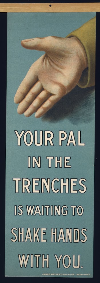 Your pal in the trenches | Free Photo - rawpixel